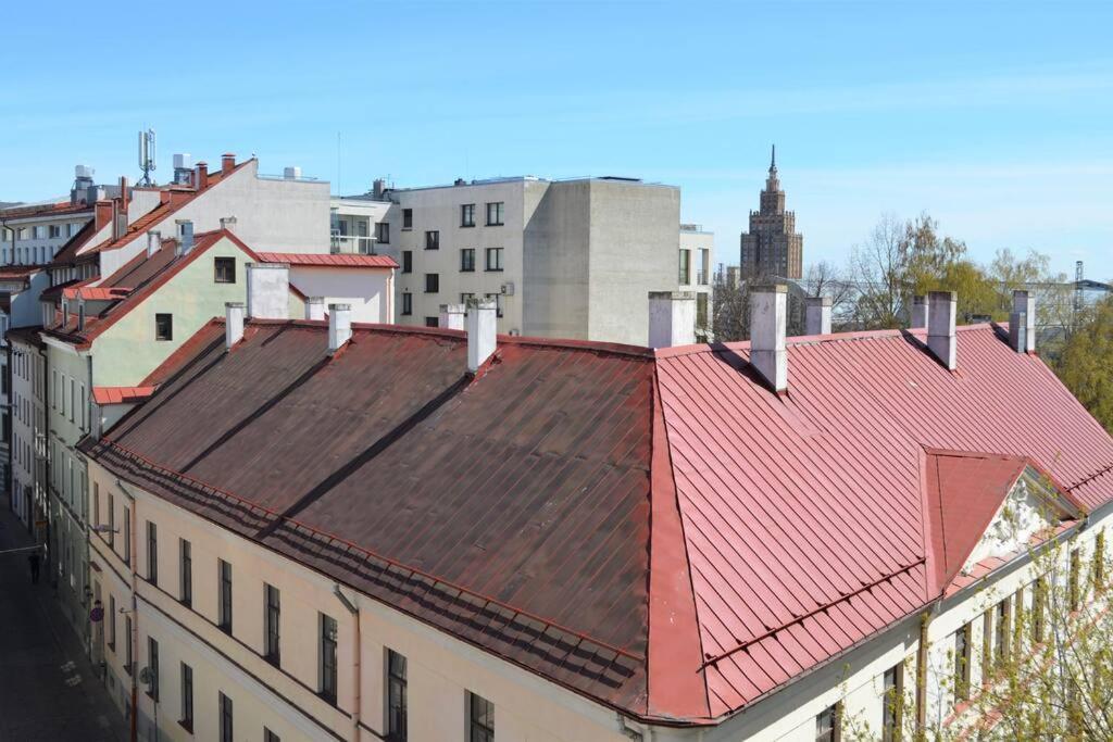 Luxury Apartment With A Balcony And View In Riga Old Town Exteriör bild