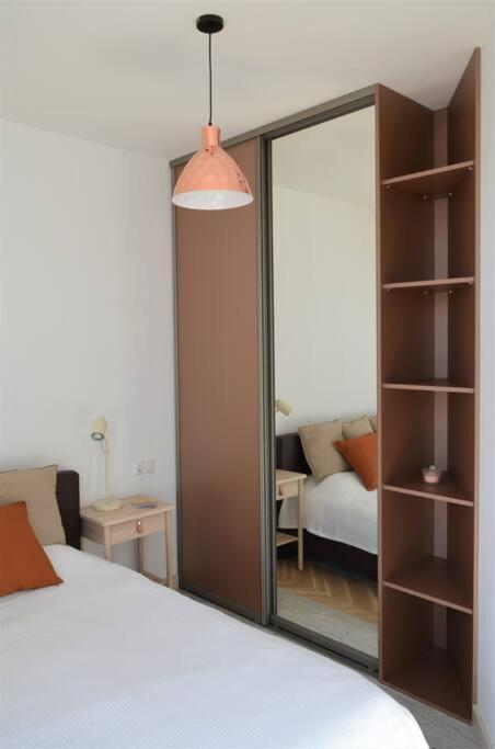 Luxury Apartment With A Balcony And View In Riga Old Town Exteriör bild