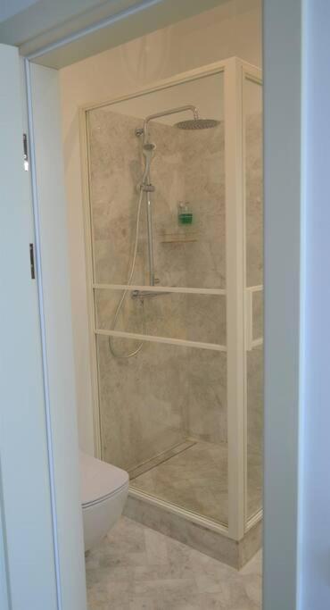 Luxury Apartment With A Balcony And View In Riga Old Town Exteriör bild
